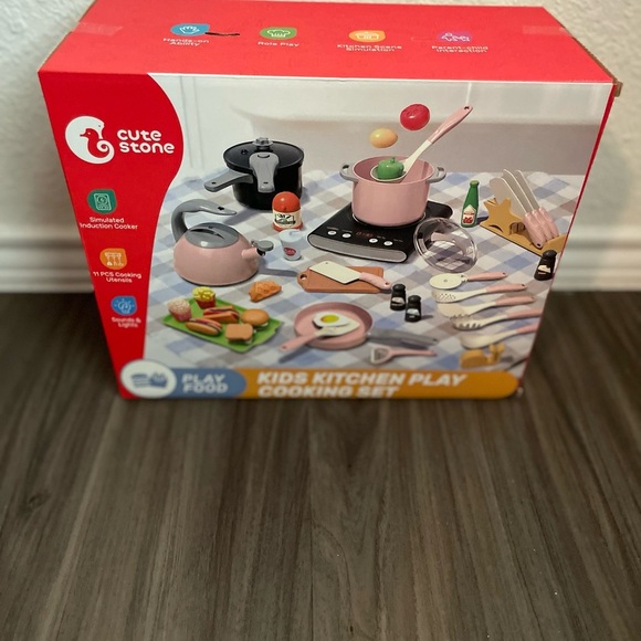 Cute Stone Kids Kitchen Play Cooking Set - Pink-NWT - Picture 5 of 6